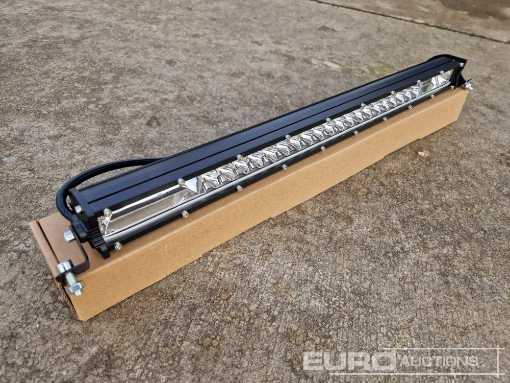 Unused 20" 180W Combo Beam LED Light Bar, Mounting Brackets, IP68 Waterproof - Строительное оборудование: фото 2 Unused 20" 180W Combo Beam LED Light Bar, Mounting Brackets, IP68 Waterproof - Строительное оборудование: фото 2