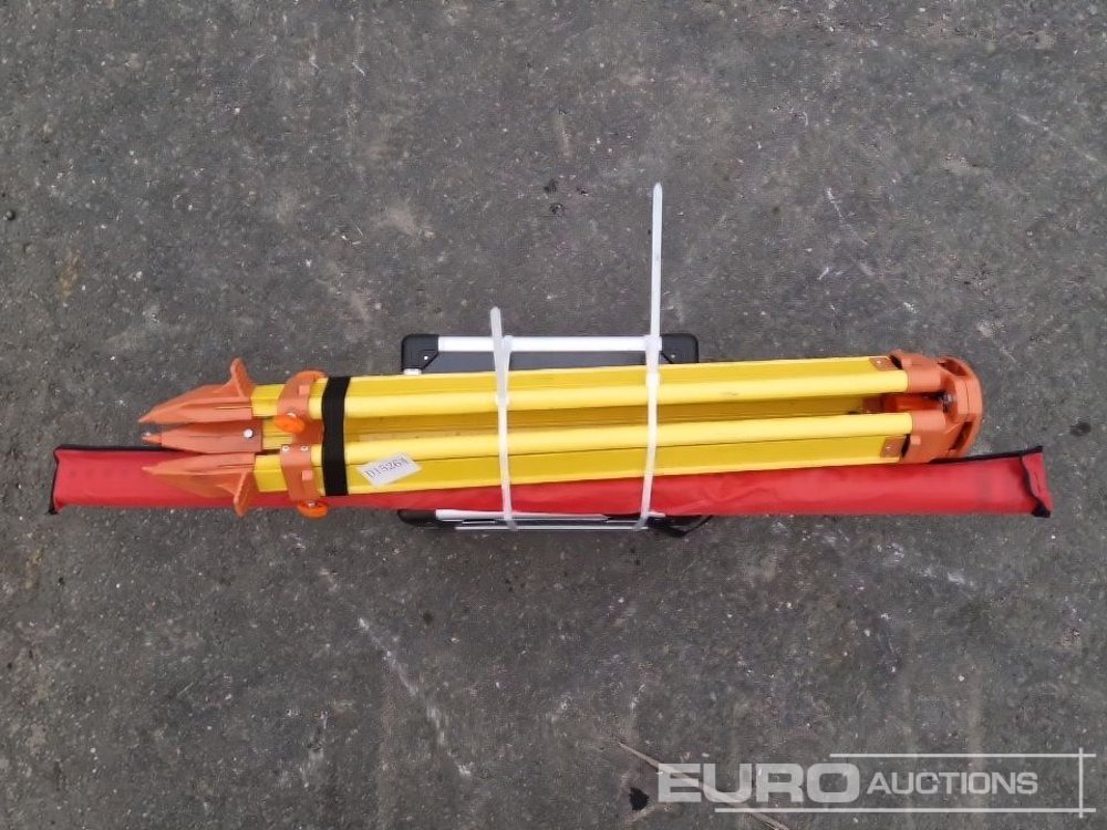 Unused 2025 SKLP Laser Level, Self-Levelling Rotary Laser Level with Batteries, Receiver, Tripod, Grade Rod - Оборудование для гаражей/ Мастерских: фото 5 Unused 2025 SKLP Laser Level, Self-Levelling Rotary Laser Level with Batteries, Receiver, Tripod, Grade Rod - Оборудование для гаражей/ Мастерских: фото 5