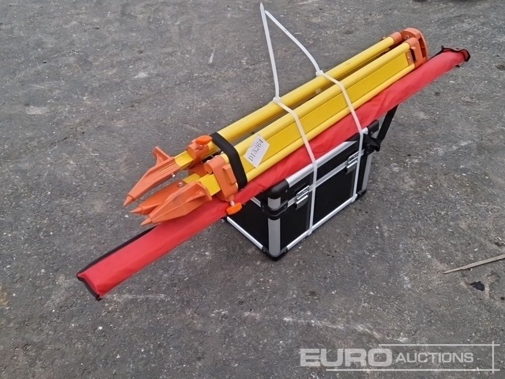 Unused 2025 SKLP Laser Level, Self-Levelling Rotary Laser Level with Batteries, Receiver, Tripod, Grade Rod - Оборудование для гаражей/ Мастерских: фото 4 Unused 2025 SKLP Laser Level, Self-Levelling Rotary Laser Level with Batteries, Receiver, Tripod, Grade Rod - Оборудование для гаражей/ Мастерских: фото 4