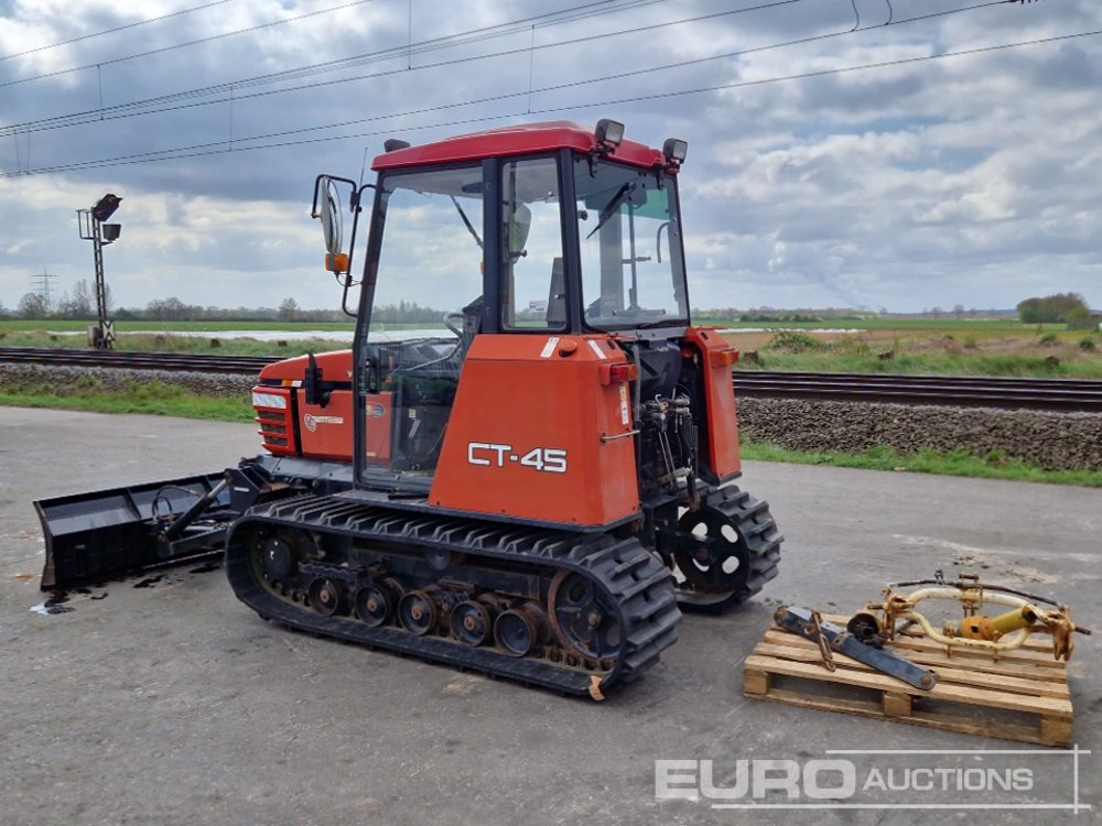Yanmar CT-45 - Трактор: фото 3 Yanmar CT-45 - Трактор: фото 3