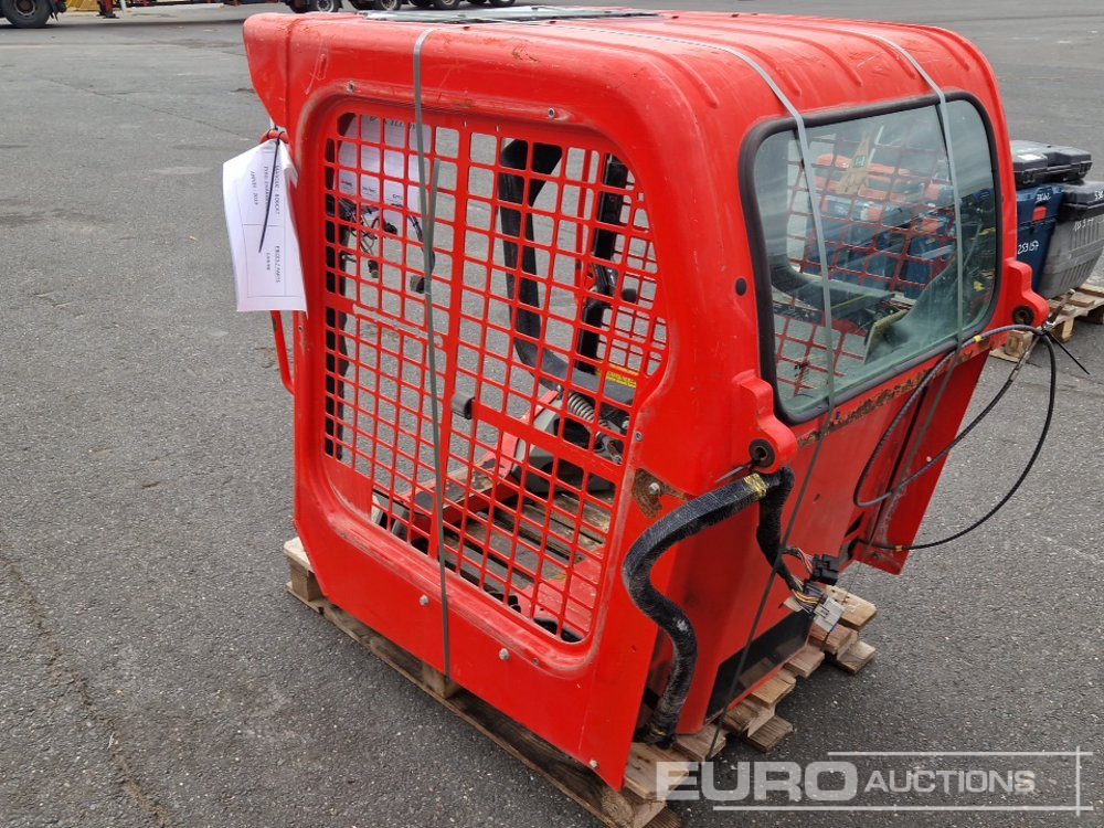 Cabin to suit Bobcat Skidsteer Loader - Запчасти: фото 2 Cabin to suit Bobcat Skidsteer Loader - Запчасти: фото 2