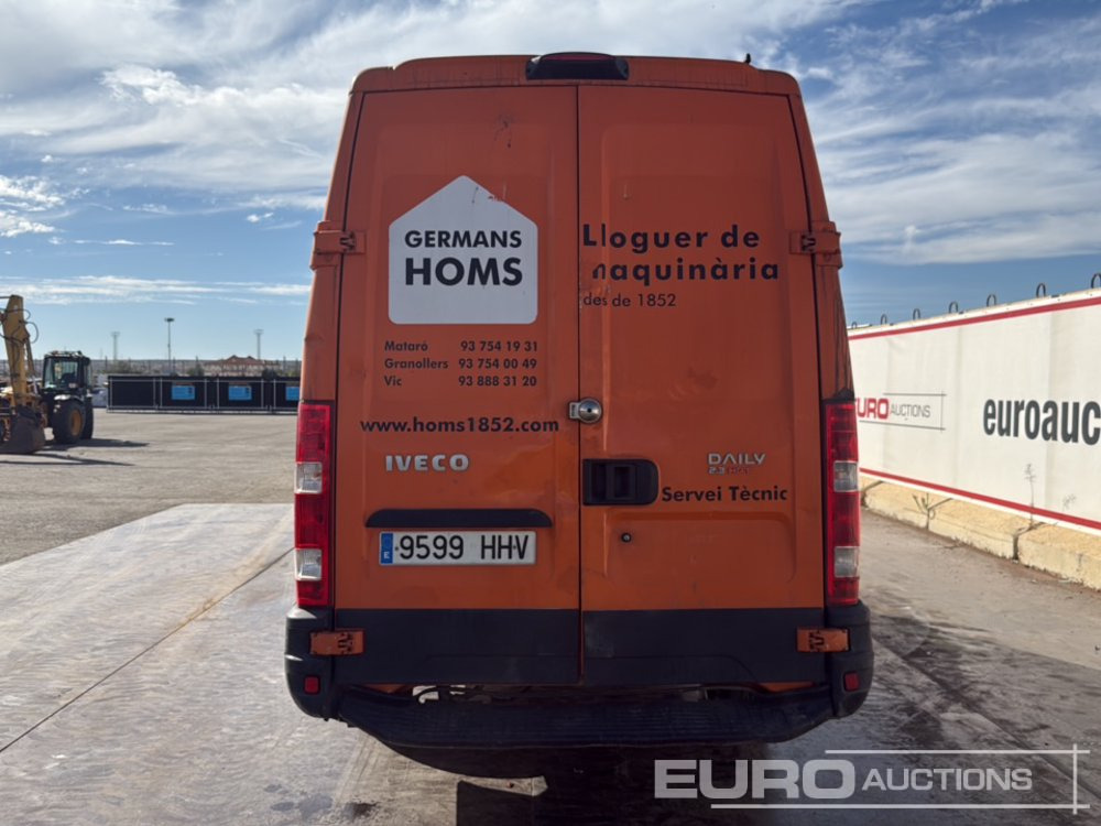 2012 Iveco Daily 35 S14 - Цельнометаллический фургон: фото 4 2012 Iveco Daily 35 S14 - Цельнометаллический фургон: фото 4