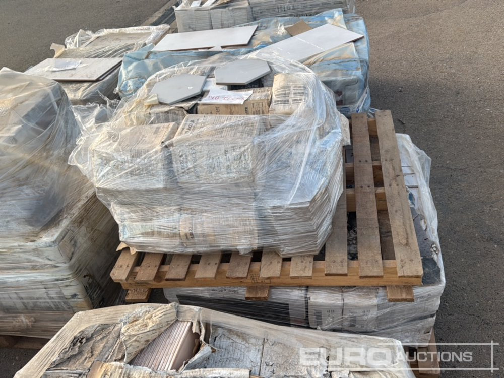 Pallet of Various Tiles (10 of) - Строительное оборудование: фото 5 Pallet of Various Tiles (10 of) - Строительное оборудование: фото 5