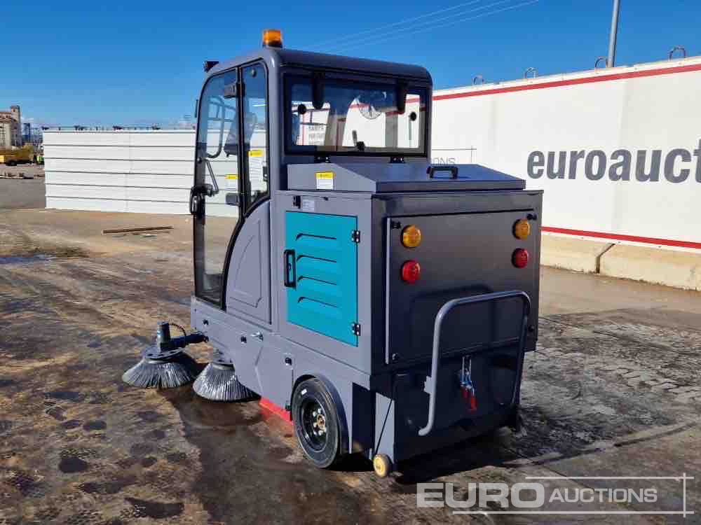 Unused 2025 Kaster S.2000 - Подметально-уборочная машина: фото 4 Unused 2025 Kaster S.2000 - Подметально-уборочная машина: фото 4