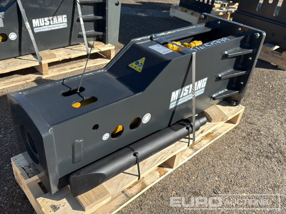 Unused 2025 Mustang HM550 - Гидромолот: фото 3 Unused 2025 Mustang HM550 - Гидромолот: фото 3