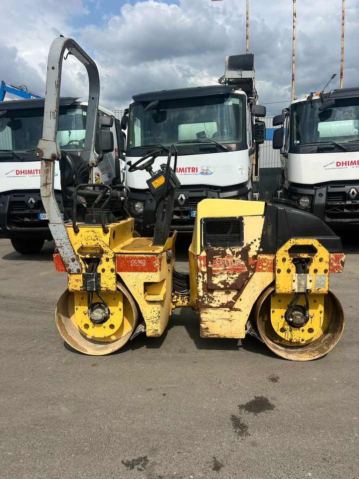 DYNAPAC CC102 - Компактор: фото 1 DYNAPAC CC102 - Компактор: фото 1