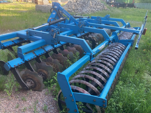 Agroland Kurzscheibenegge Heavy 4,50m - Дисковая борона: фото 1 Agroland Kurzscheibenegge Heavy 4,50m - Дисковая борона: фото 1