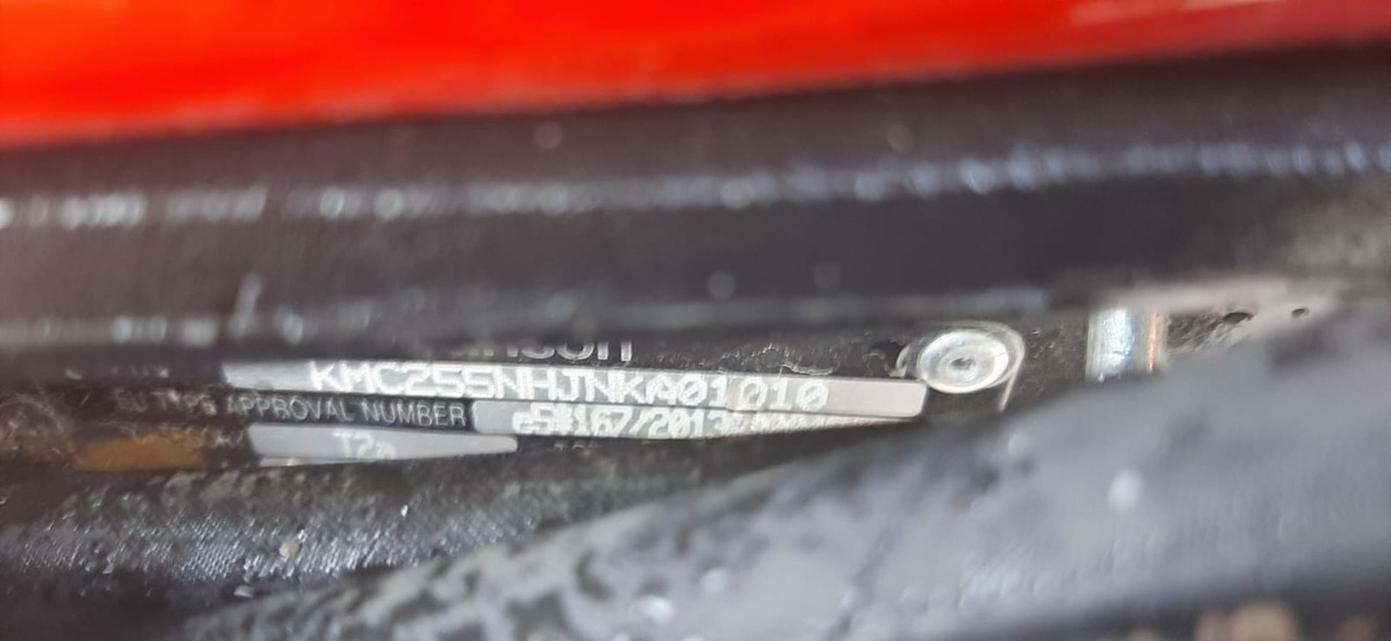 Branson Branson 2505H - Трактор: фото 4 Branson Branson 2505H - Трактор: фото 4