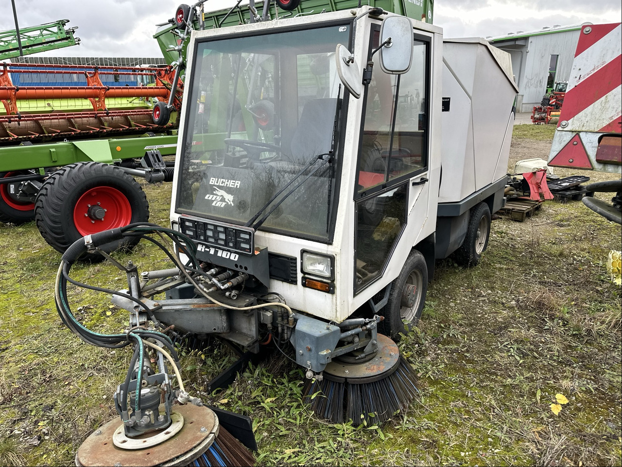 Bucher CityCat K1700 Kehrmasch - Косилка: фото 1 Bucher CityCat K1700 Kehrmasch - Косилка: фото 1