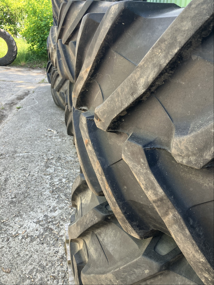 Fendt 2x Komplettrad 540/65R30 TB - Шины и диски: фото 2 Fendt 2x Komplettrad 540/65R30 TB - Шины и диски: фото 2