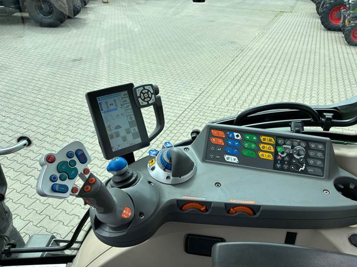 Fendt 313 Vario S4 Profi - Трактор: фото 2 Fendt 313 Vario S4 Profi - Трактор: фото 2
