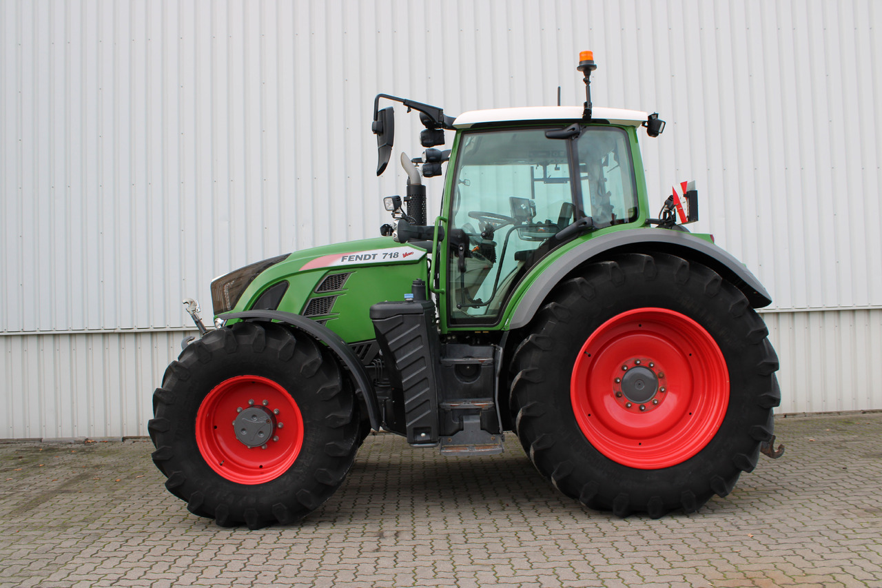 Fendt 718 Vario S4 ProfiPlus - Трактор: фото 1 Fendt 718 Vario S4 ProfiPlus - Трактор: фото 1