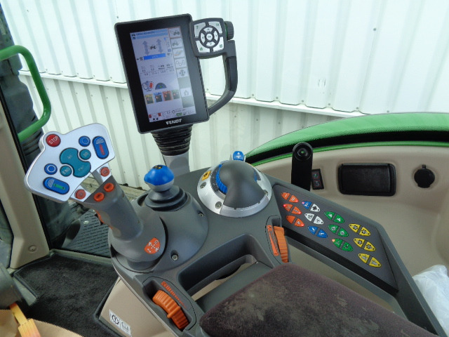 Fendt 720 Vario S4 Power - Трактор: фото 4 Fendt 720 Vario S4 Power - Трактор: фото 4