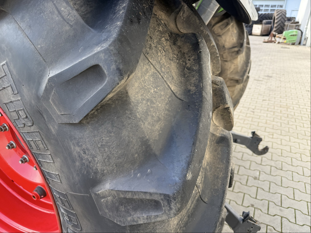 Fendt 724 Vario Gen6 ProfiPlus - Трактор: фото 2 Fendt 724 Vario Gen6 ProfiPlus - Трактор: фото 2