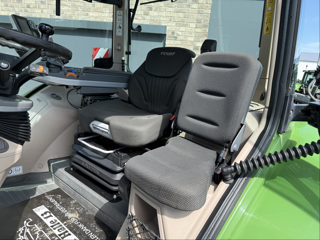 Fendt 724 Vario S4 - Трактор: фото 4 Fendt 724 Vario S4 - Трактор: фото 4