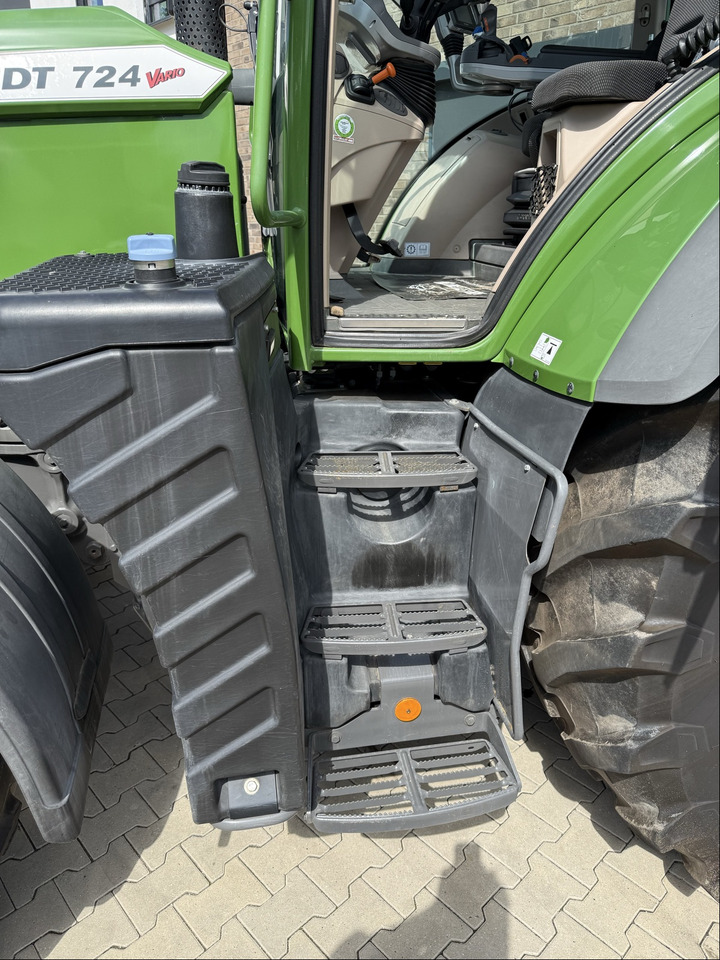Fendt 724 Vario S4 - Трактор: фото 5 Fendt 724 Vario S4 - Трактор: фото 5