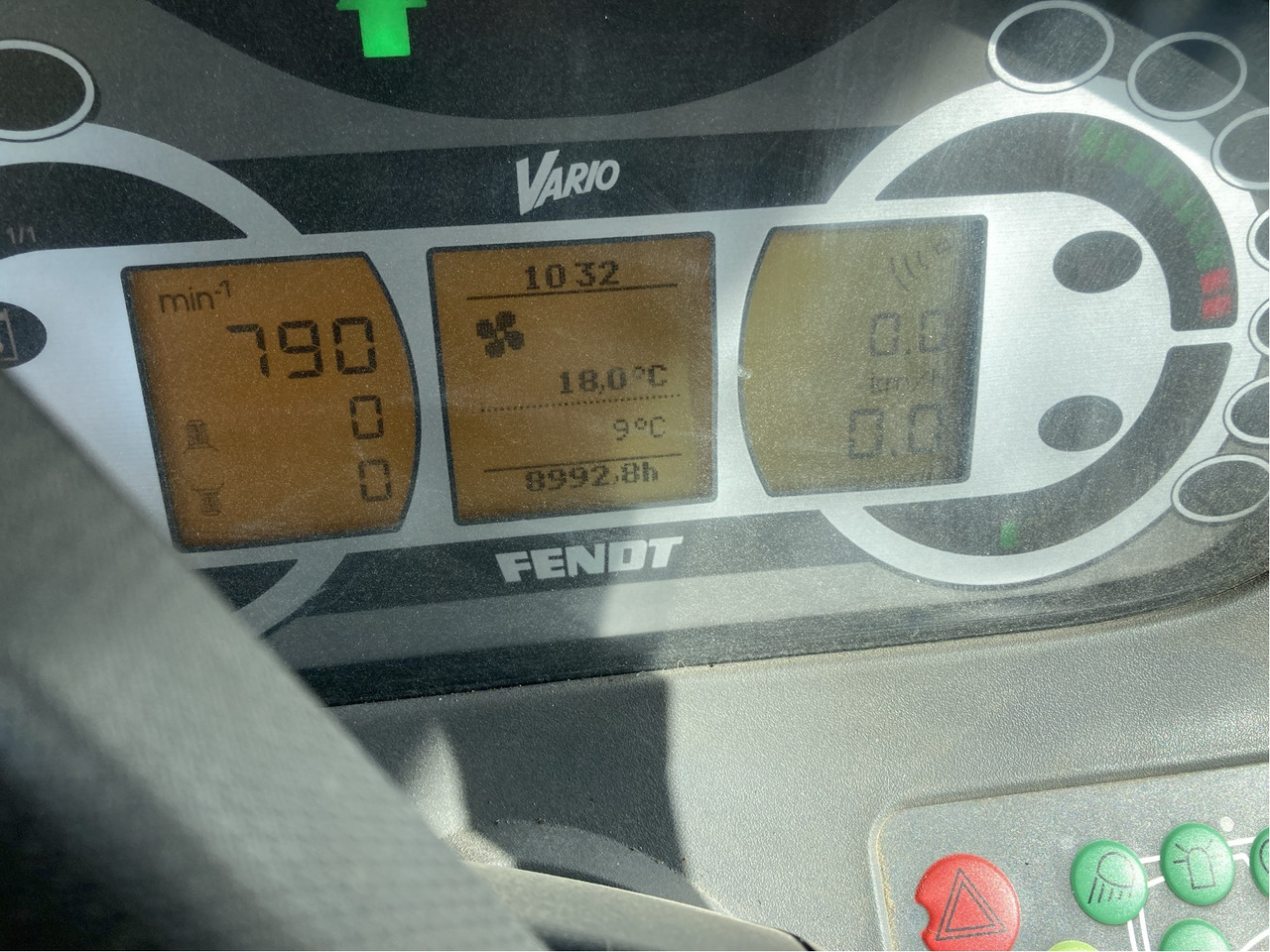 Fendt 724 Vario SCR - Трактор: фото 4 Fendt 724 Vario SCR - Трактор: фото 4