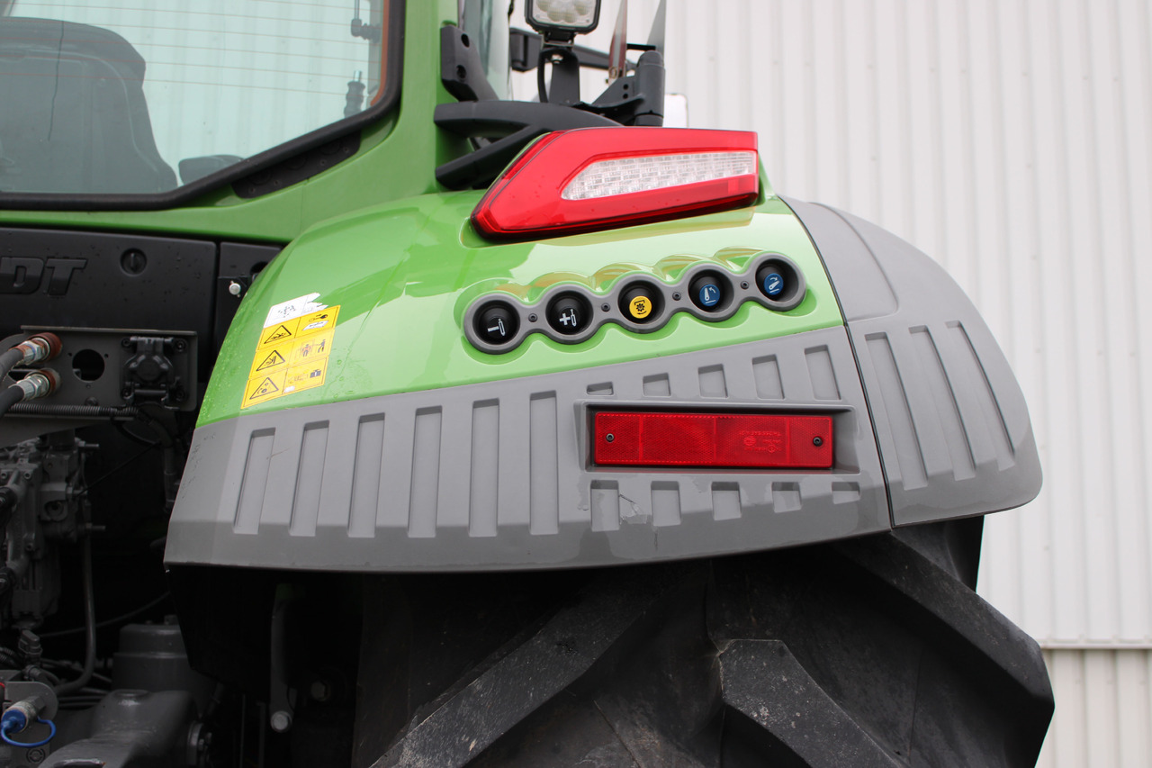 Fendt 726 Vario Gen7 Power Sett2 - Трактор: фото 2 Fendt 726 Vario Gen7 Power Sett2 - Трактор: фото 2