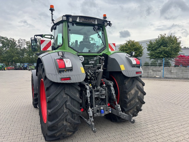 Fendt 826 Vario S4 Profi - RÜFA - Трактор: фото 3 Fendt 826 Vario S4 Profi - RÜFA - Трактор: фото 3