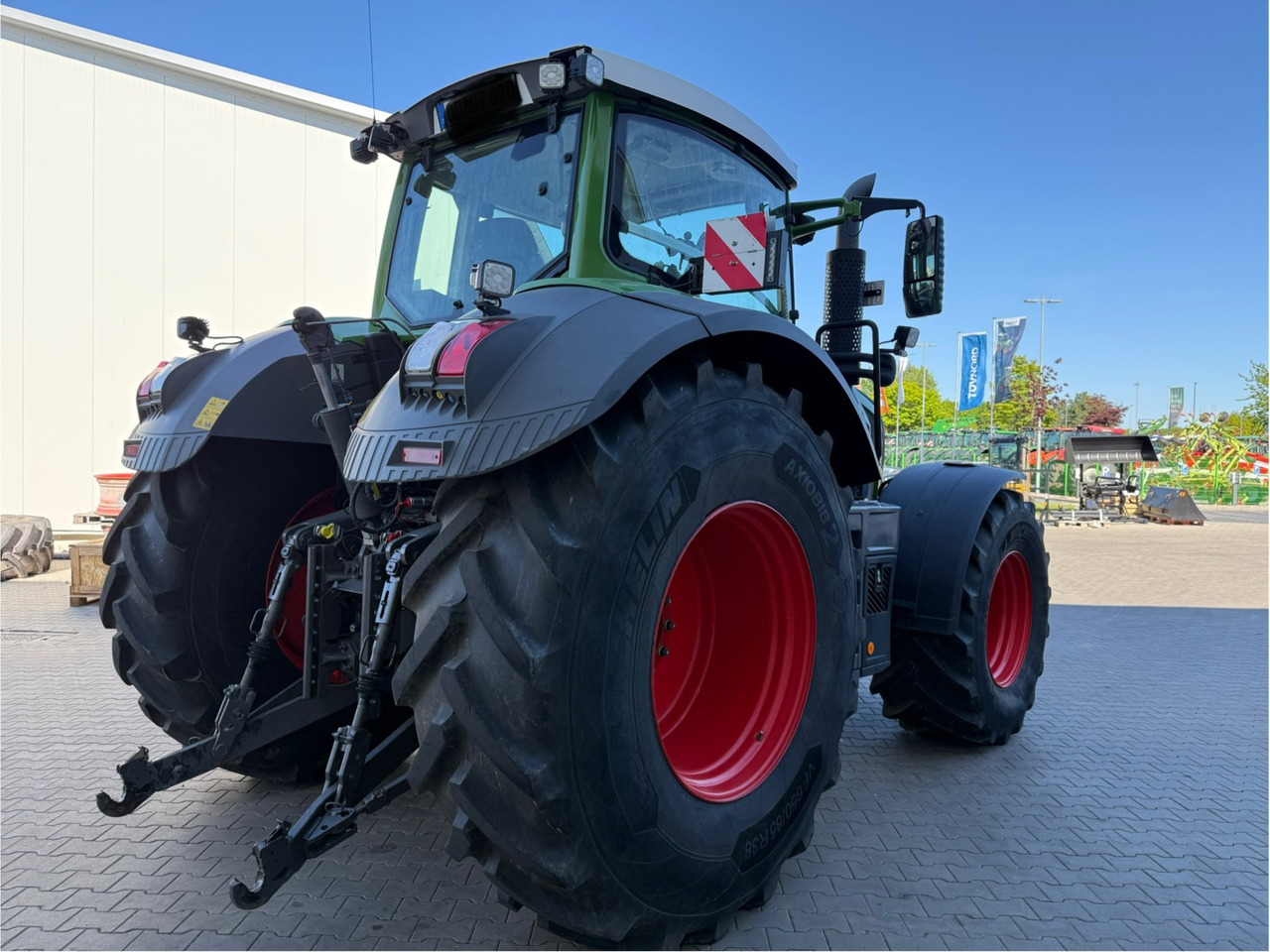 Fendt 828 Vario ProfiPlus Motor NEU - Трактор: фото 5 Fendt 828 Vario ProfiPlus Motor NEU - Трактор: фото 5