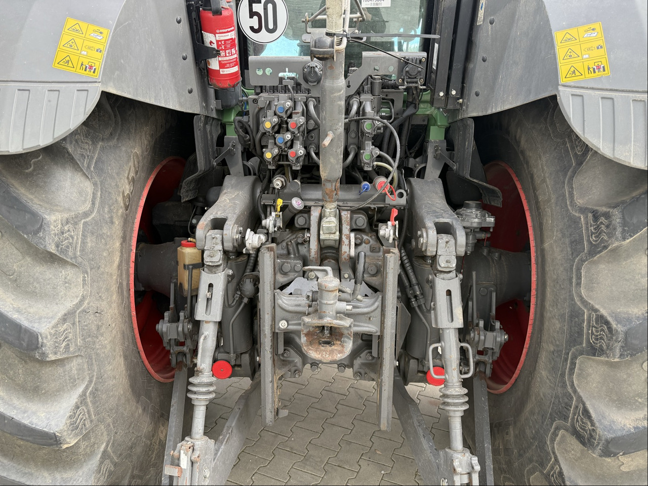 Fendt 828 Vario S4 ProfiPlus Motor NEU - Трактор: фото 4 Fendt 828 Vario S4 ProfiPlus Motor NEU - Трактор: фото 4