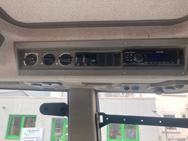 Fendt Favorit 714 Vario - Трактор: фото 2 Fendt Favorit 714 Vario - Трактор: фото 2