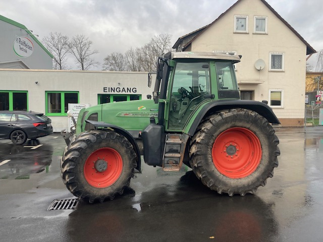 Fendt Favorit 714 Vario - Трактор: фото 1 Fendt Favorit 714 Vario - Трактор: фото 1