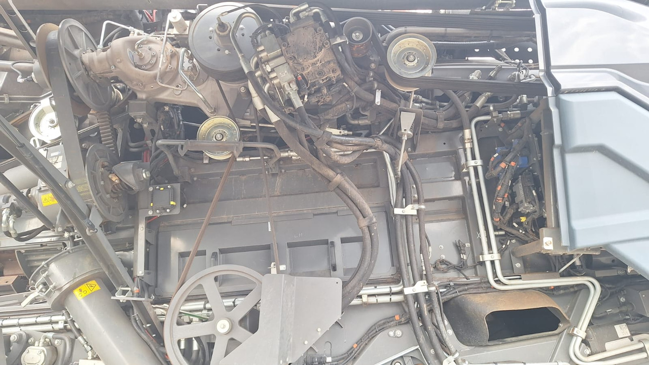 Fendt IDEAL 10T - Зерноуборочный комбайн: фото 4 Fendt IDEAL 10T - Зерноуборочный комбайн: фото 4