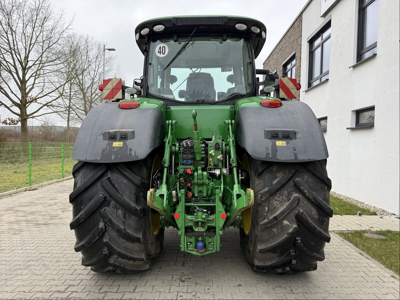 John Deere 8370 R - Трактор: фото 2 John Deere 8370 R - Трактор: фото 2