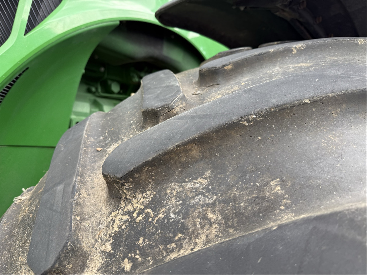 John Deere 8370R PowerShift - Трактор: фото 3 John Deere 8370R PowerShift - Трактор: фото 3