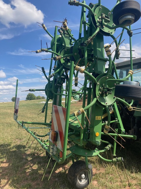 Krone KW 8.82/8 - Сеноворошилка: фото 4 Krone KW 8.82/8 - Сеноворошилка: фото 4