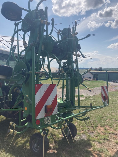 Krone KW 8.82/8 - Сеноворошилка: фото 3 Krone KW 8.82/8 - Сеноворошилка: фото 3