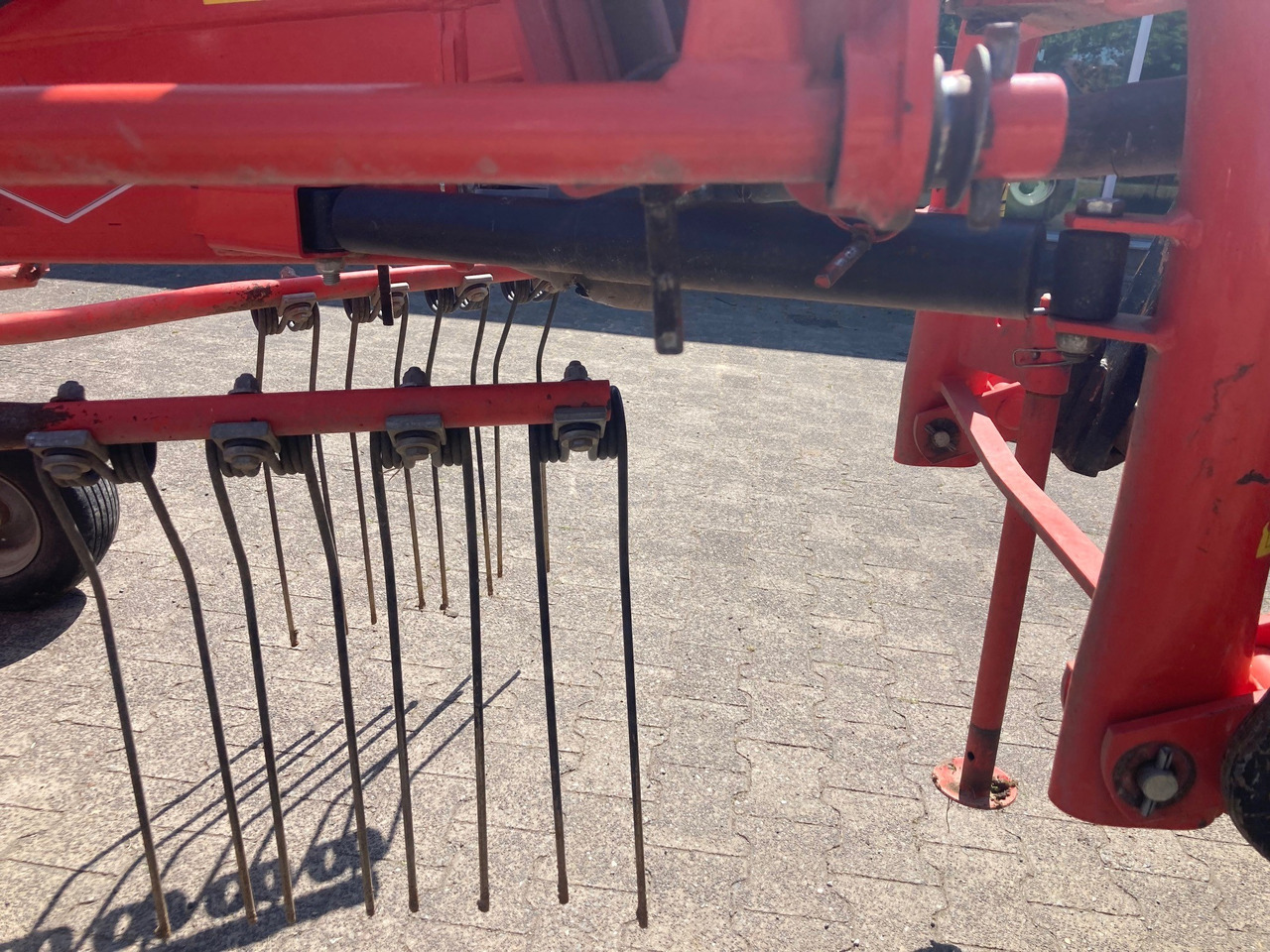 Kuhn Schwader GA 4521 - Сеноворошилка: фото 3 Kuhn Schwader GA 4521 - Сеноворошилка: фото 3