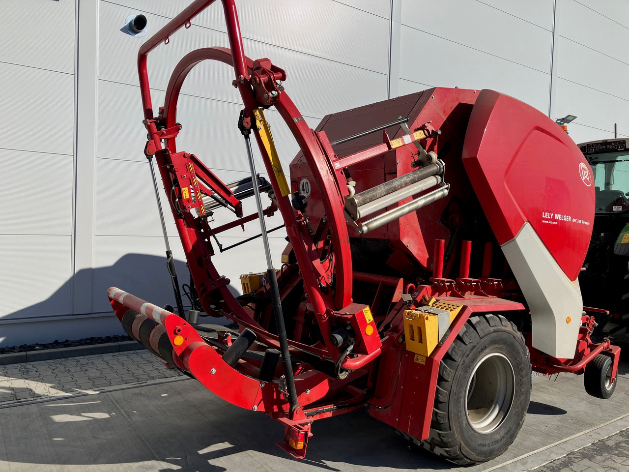 Lely Welger RPC 245 Tornado - Техника для сенозаготовки: фото 4 Lely Welger RPC 245 Tornado - Техника для сенозаготовки: фото 4
