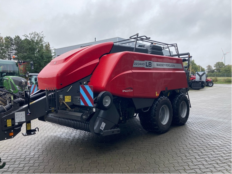 Massey Ferguson 2234 XDTC EU - Пресс-подборщик тюковый: фото 1 Massey Ferguson 2234 XDTC EU - Пресс-подборщик тюковый: фото 1