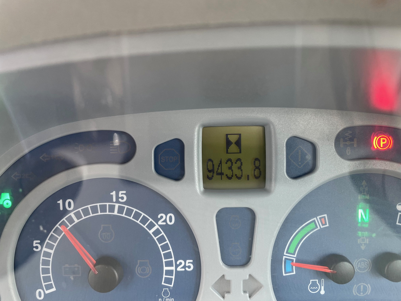 New Holland T7.210 Autocommand - Трактор: фото 2 New Holland T7.210 Autocommand - Трактор: фото 2