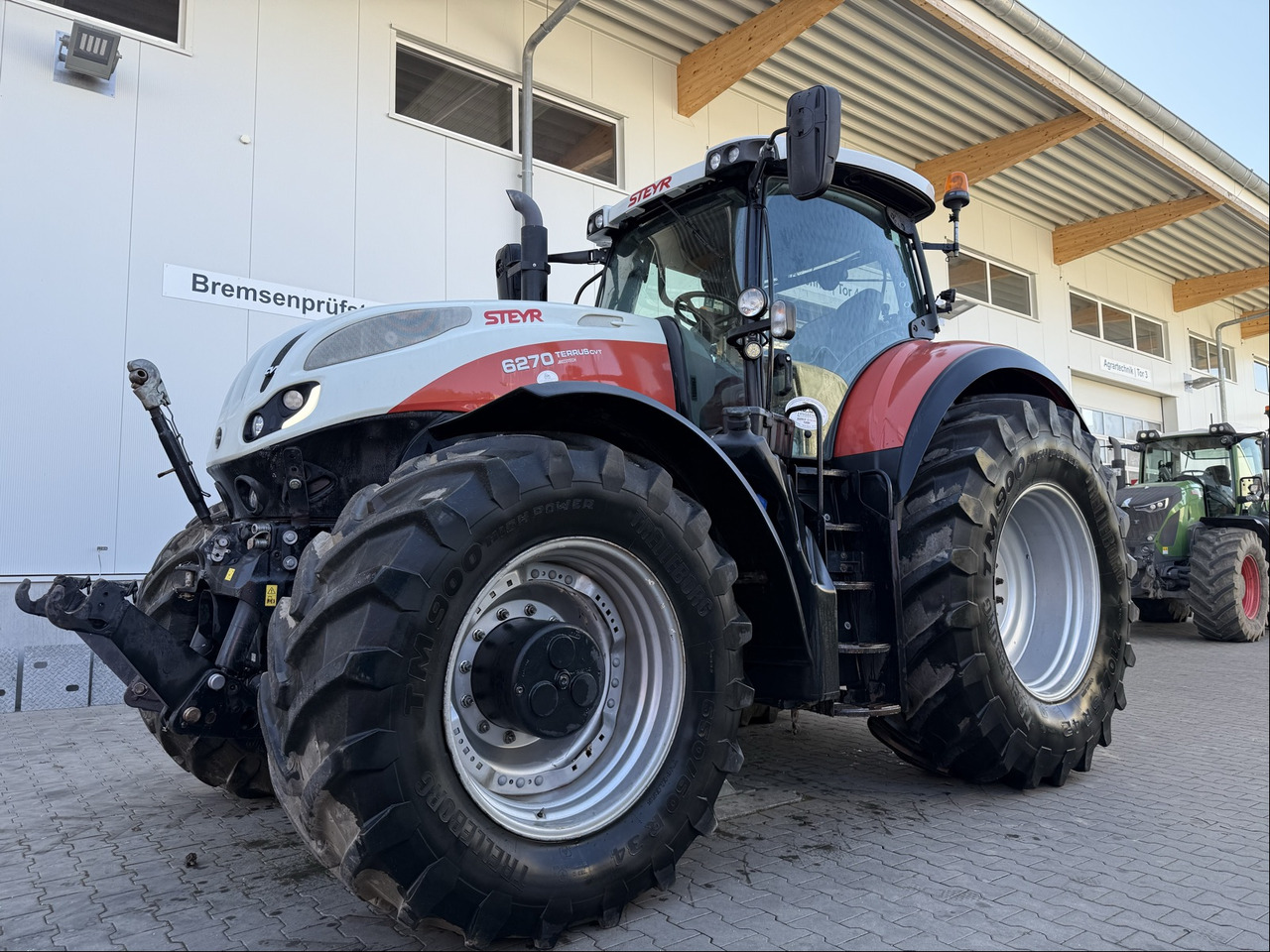 Steyr 6270 Terrus CVT - Трактор: фото 1 Steyr 6270 Terrus CVT - Трактор: фото 1