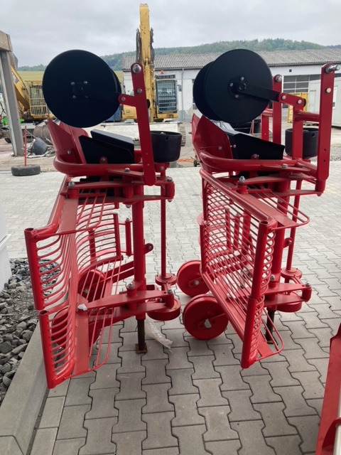 Tehnos IK 1D Kartoffelroder - Комбайн: фото 2 Tehnos IK 1D Kartoffelroder - Комбайн: фото 2