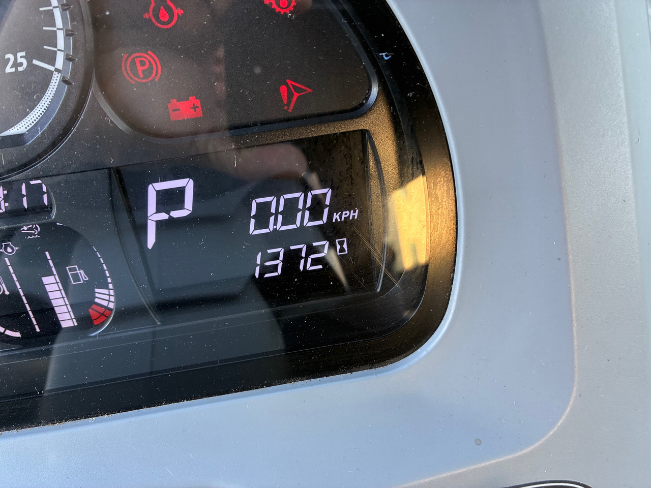 Valtra A114MH4 AC 71.5 - Трактор: фото 2 Valtra A114MH4 AC 71.5 - Трактор: фото 2