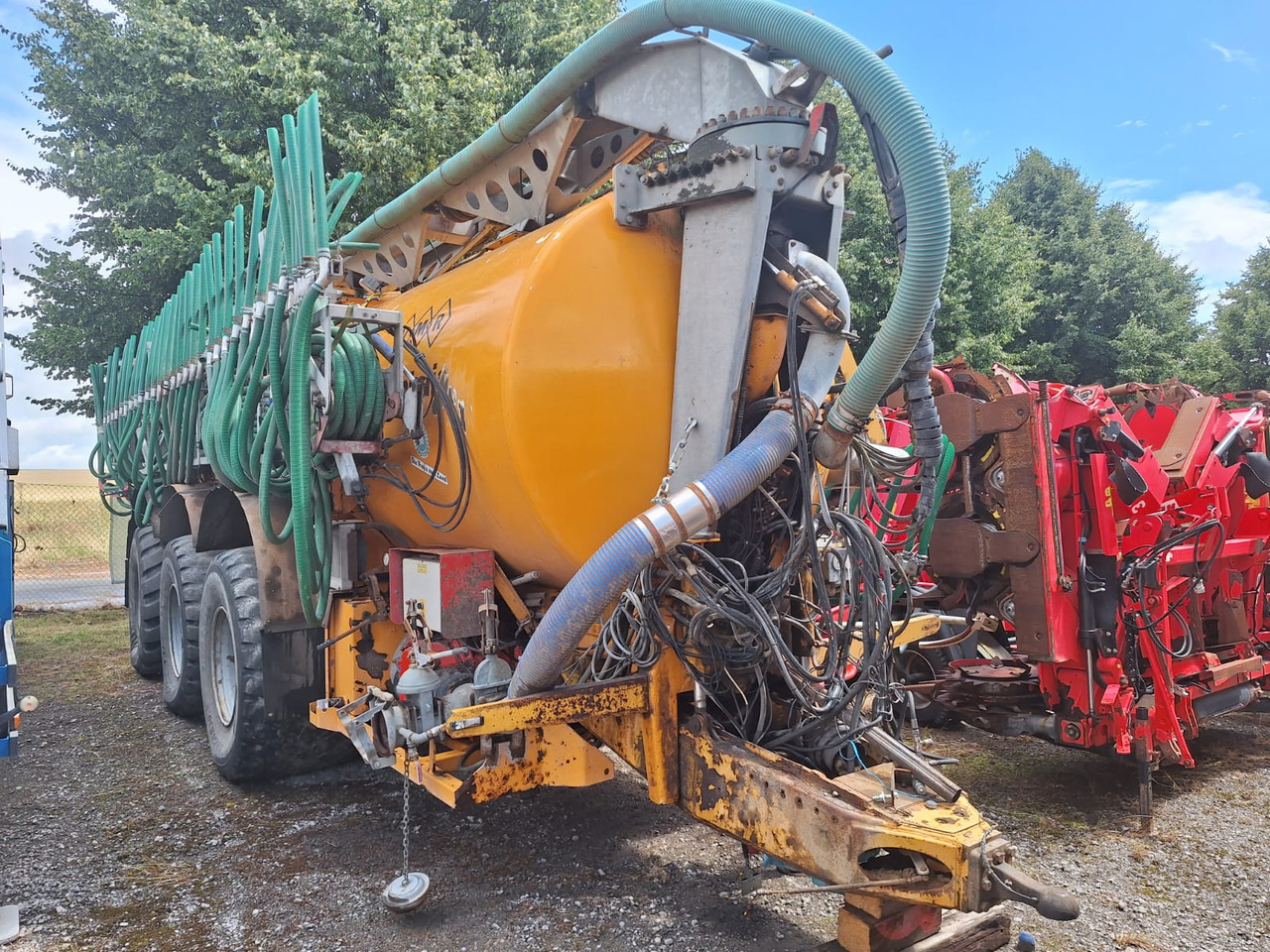 Veenhuis SP25000 - Техника для внесения удобрений: фото 1 Veenhuis SP25000 - Техника для внесения удобрений: фото 1