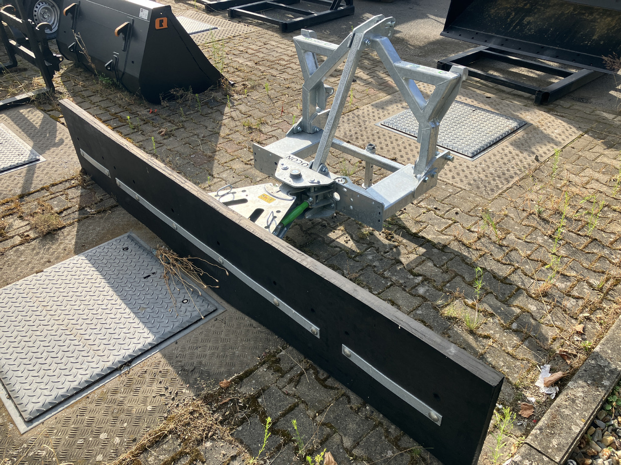 Zocon Gummischieber mechanisch 300 - Инвентарь для животноводства: фото 1 Zocon Gummischieber mechanisch 300 - Инвентарь для животноводства: фото 1