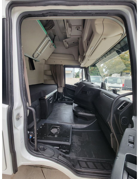 Кабина и интерьер для Грузовиков Iveco S-WAY: фото 19