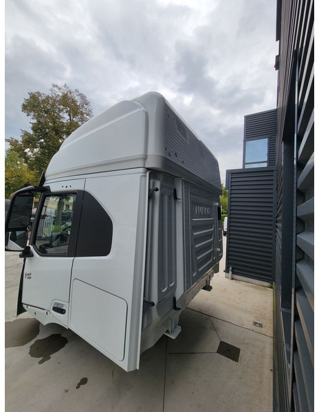 Кабина и интерьер для Грузовиков Iveco S-WAY: фото 15