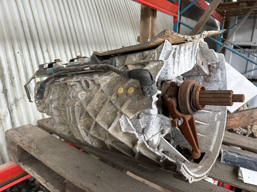 DAF GEARBOX 12A2130 TD *DAMAGE* - Коробка передач для Грузовиков: фото 3 DAF GEARBOX 12A2130 TD *DAMAGE* - Коробка передач для Грузовиков: фото 3