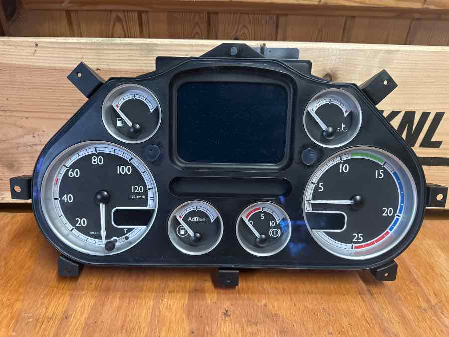 DAF INSTRUMENT ICL 1743496 - Кабина и интерьер для Грузовиков: фото 1 DAF INSTRUMENT ICL 1743496 - Кабина и интерьер для Грузовиков: фото 1