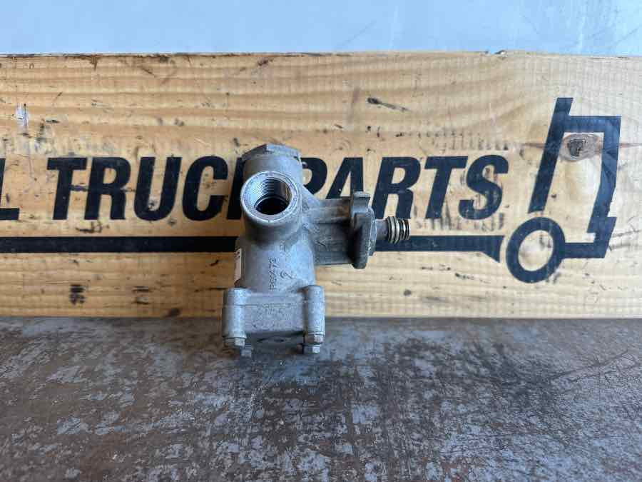 EKERI KNORR-BREMSE VALVE DB1102 I61235 - Клапан: фото 1 EKERI KNORR-BREMSE VALVE DB1102 I61235 - Клапан: фото 1