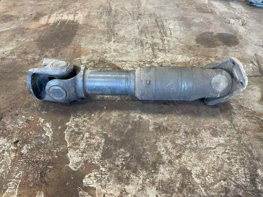 MERCEDES 4X4 PROPSHAFTS A6564102902 - Карданный вал для Грузовиков: фото 1 MERCEDES 4X4 PROPSHAFTS A6564102902 - Карданный вал для Грузовиков: фото 1