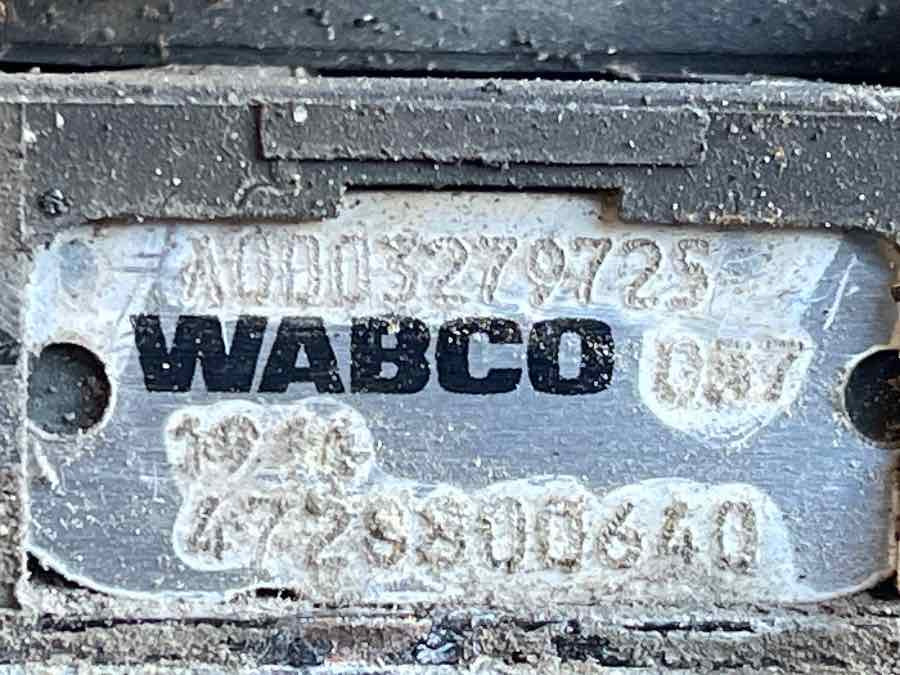 MERCEDES VALVE A0003279725 - Тормозной клапан для Грузовиков: фото 3 MERCEDES VALVE A0003279725 - Тормозной клапан для Грузовиков: фото 3