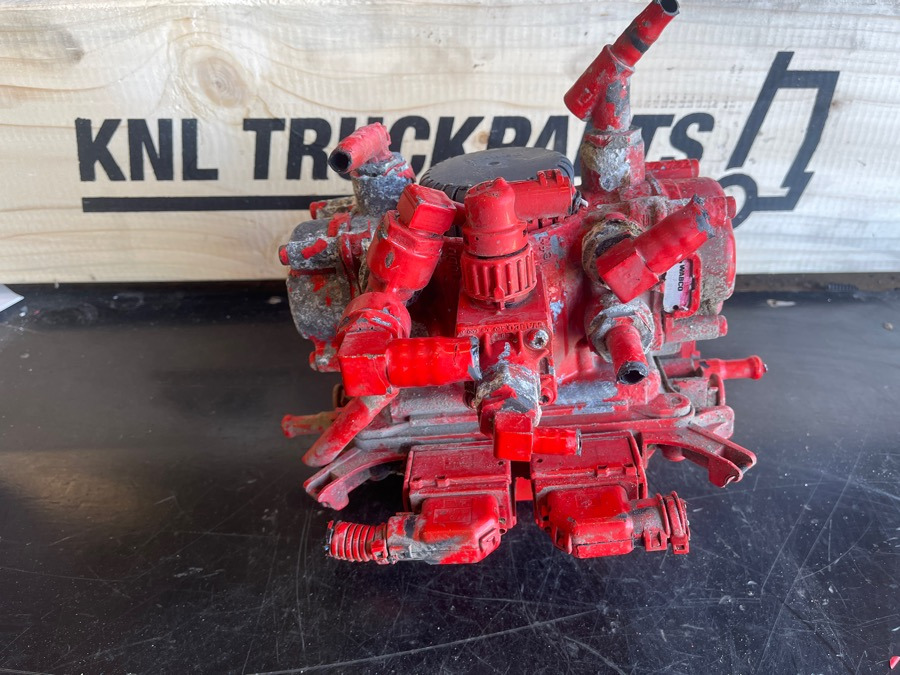 MERCEDES VALVE A0004294324 - Тормозной клапан для Грузовиков: фото 1 MERCEDES VALVE A0004294324 - Тормозной клапан для Грузовиков: фото 1