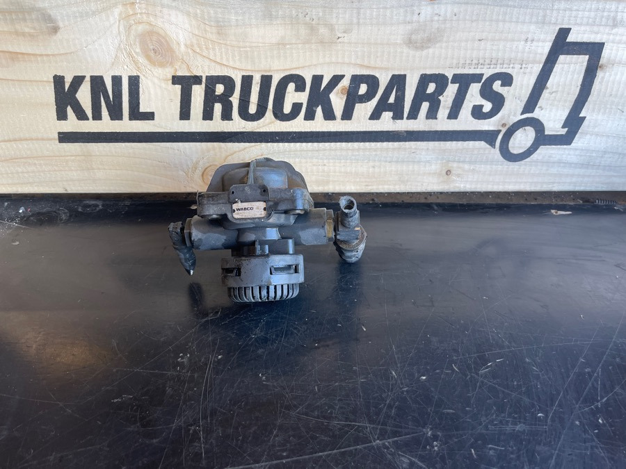 MERCEDES VALVE A0044296344 - Тормозной клапан для Грузовиков: фото 1 MERCEDES VALVE A0044296344 - Тормозной клапан для Грузовиков: фото 1